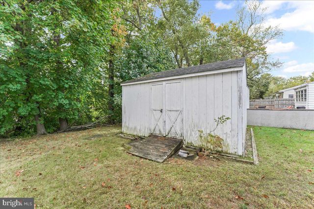 2410 HAMMOND PL, Wilmington, DE 19808