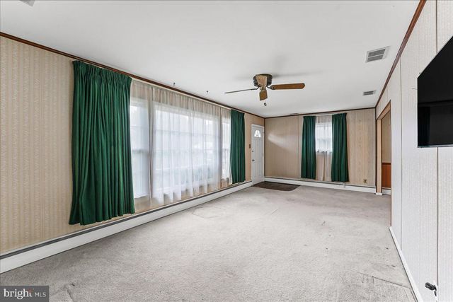 2410 HAMMOND PL, Wilmington, DE 19808