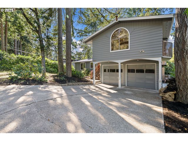 4050 HILYARD St, Eugene, OR 97405