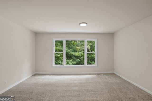 370 Darren Drive, Fayetteville, GA 30215