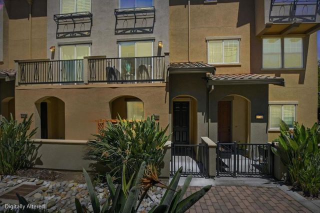566 Almaden Walk Loop, San Jose, CA 95125