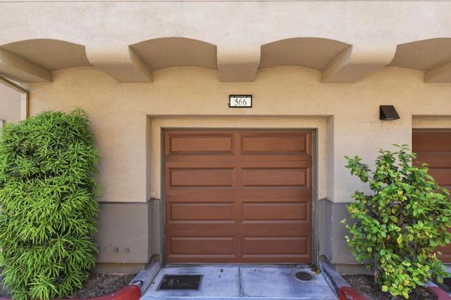 566 Almaden Walk Loop, San Jose, CA 95125
