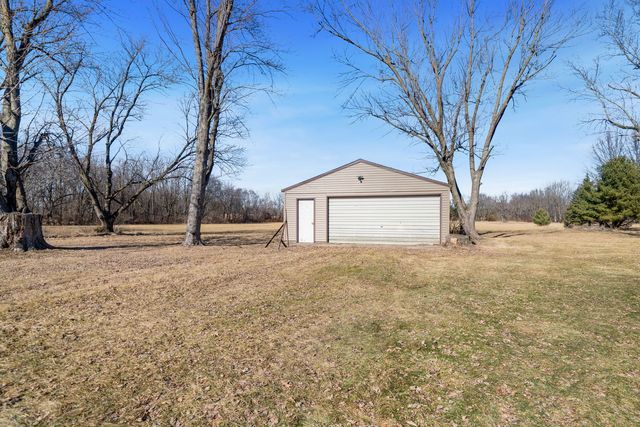 4414 W IL RT 64, Mount Morris, IL 61054