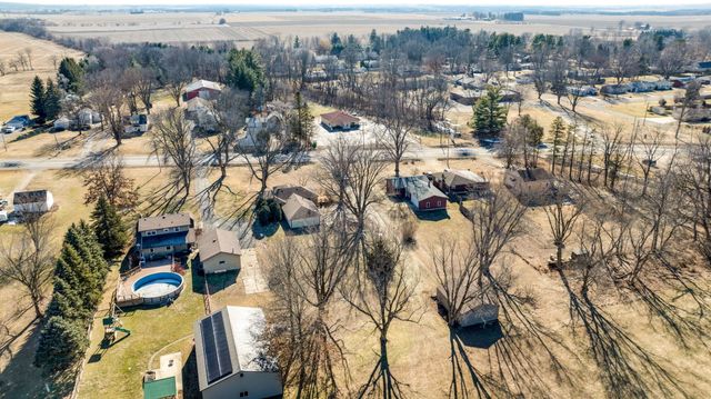 4414 W IL RT 64, Mount Morris, IL 61054