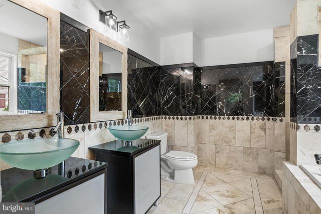 43 CARTER LN, Marlton, NJ 08053