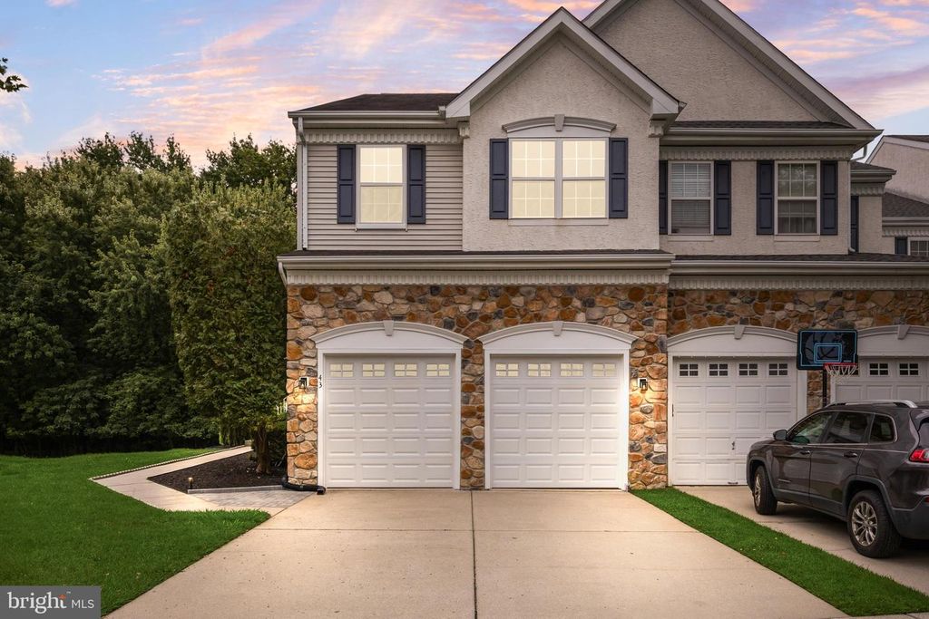 43 CARTER LN, Marlton, NJ 08053