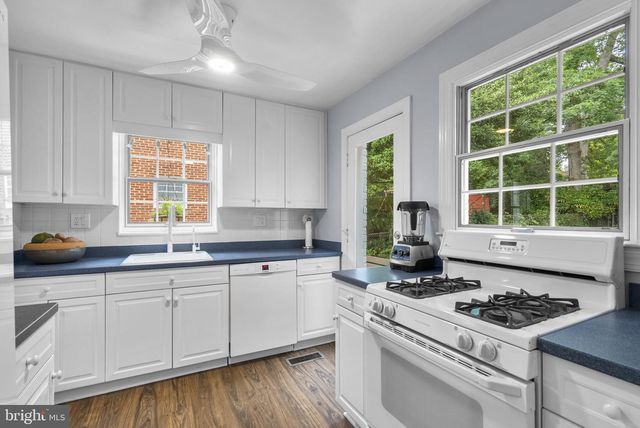5209 AUGUSTA ST, Bethesda, MD 20816