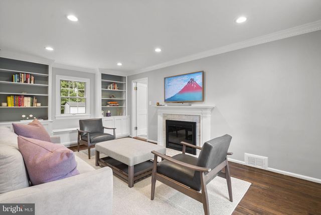 5209 AUGUSTA ST, Bethesda, MD 20816