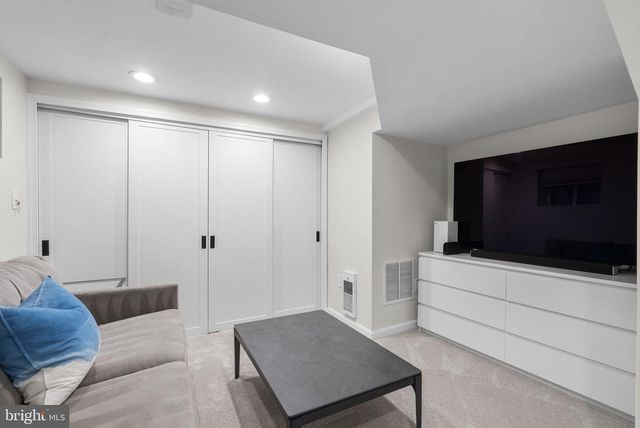 5209 AUGUSTA ST, Bethesda, MD 20816