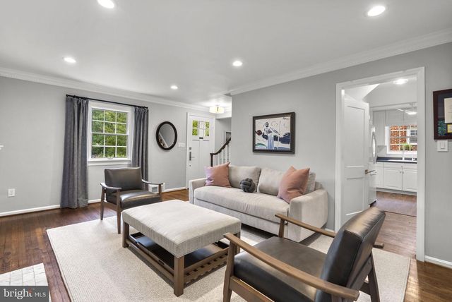5209 AUGUSTA ST, Bethesda, MD 20816