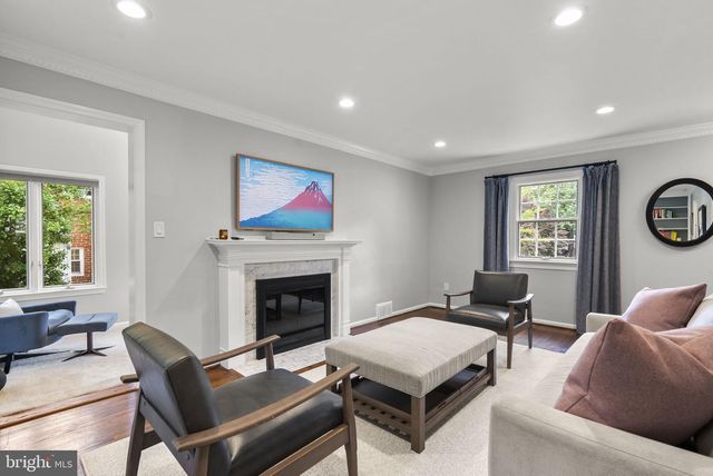 5209 AUGUSTA ST, Bethesda, MD 20816