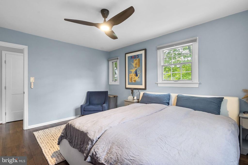 Image 19 of property listing at 5209 AUGUSTA ST, Bethesda, MD 20816