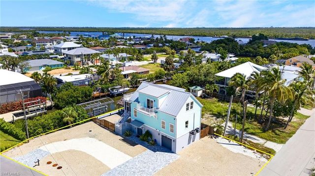 3597 Shell Mound BLVD, Fort Myers Beach, FL 33931