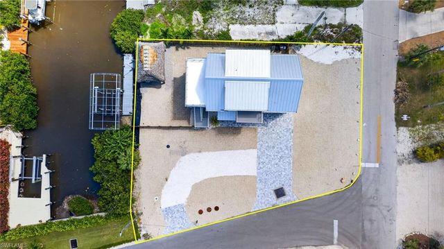 3597 Shell Mound BLVD, Fort Myers Beach, FL 33931