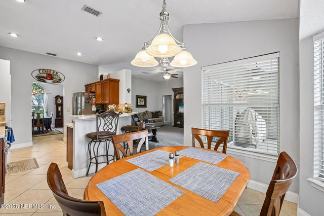 369 MAPLEWOOD Drive, St. Johns, FL 32259