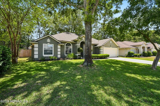 369 MAPLEWOOD Drive, St. Johns, FL 32259