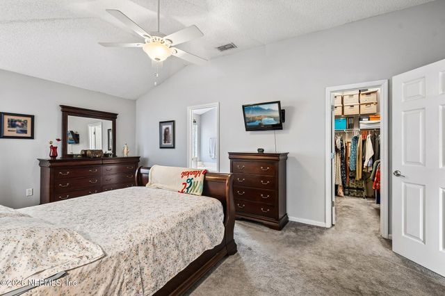 369 MAPLEWOOD Drive, St. Johns, FL 32259
