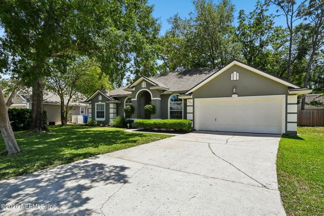 369 MAPLEWOOD Drive, St. Johns, FL 32259