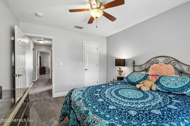369 MAPLEWOOD Drive, St. Johns, FL 32259