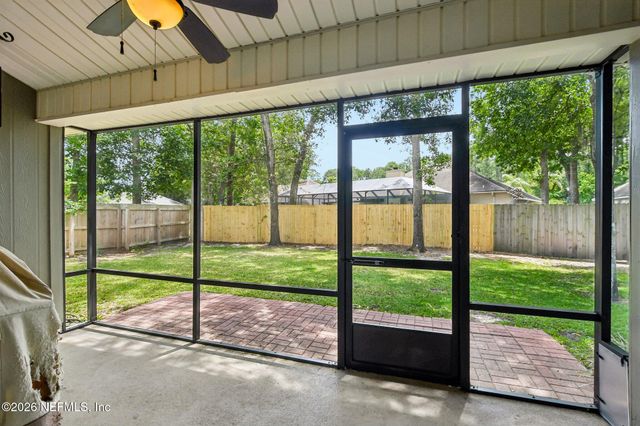 369 MAPLEWOOD Drive, St. Johns, FL 32259