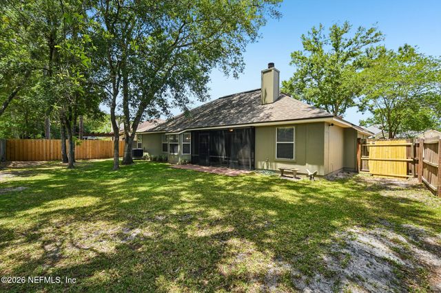 369 MAPLEWOOD Drive, St. Johns, FL 32259