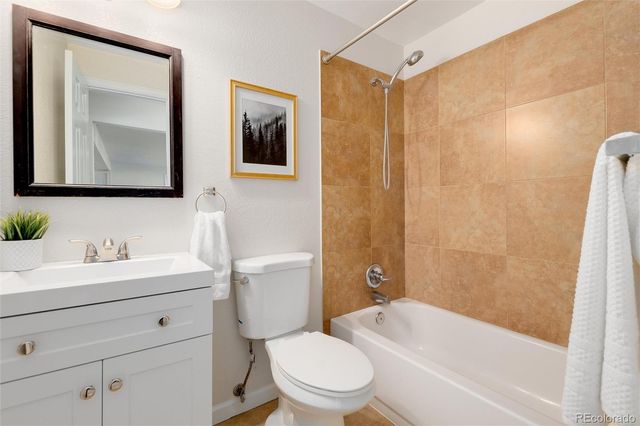 9734 W Elmhurst Place, Littleton, CO 80128