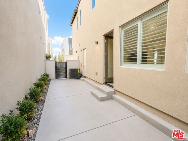 27133 White Sage Court, Valencia (santa Clarita), CA 91381