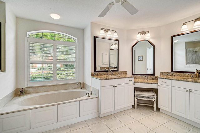 2025 WHITE FEATHER LANE, Nokomis, FL 34275