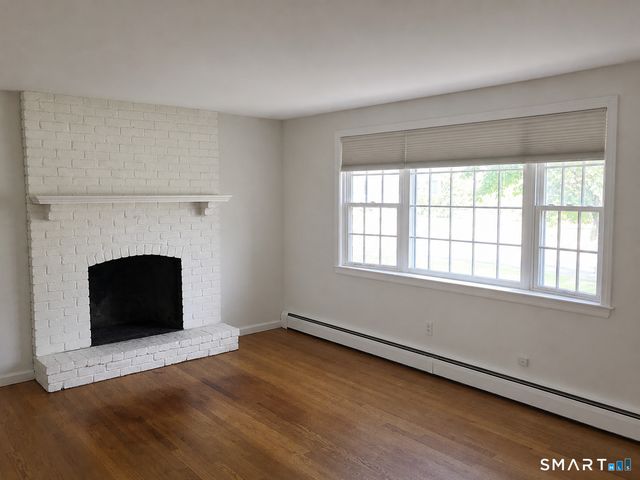 44 Coulter Street, Old Saybrook, CT 06475