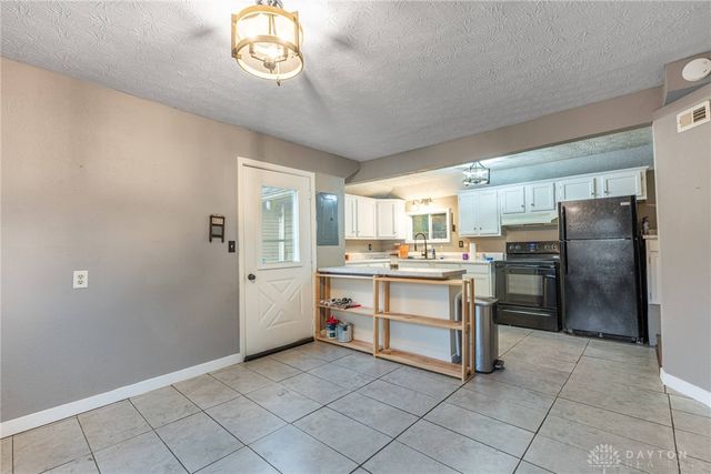 916 Jefferson Street, Troy, OH 45373