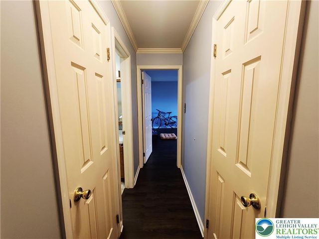 897 Cold Spring Road 8, Allentown City, PA 18103