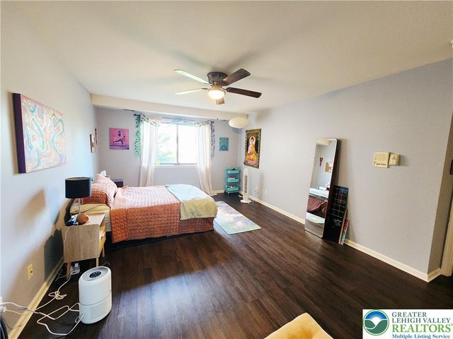 897 Cold Spring Road 8, Allentown City, PA 18103
