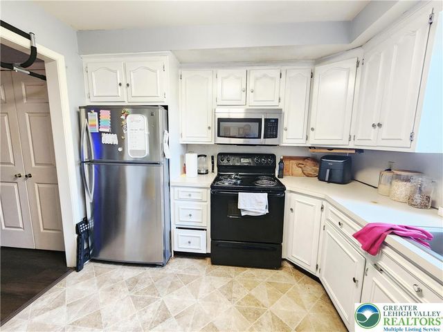 897 Cold Spring Road 8, Allentown City, PA 18103