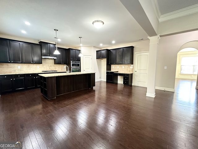 5605 Upper Creek Court, Suwanee, GA 30024