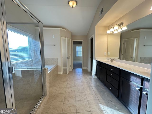 5605 Upper Creek Court, Suwanee, GA 30024