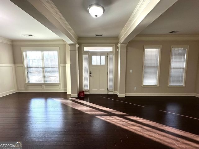 5605 Upper Creek Court, Suwanee, GA 30024