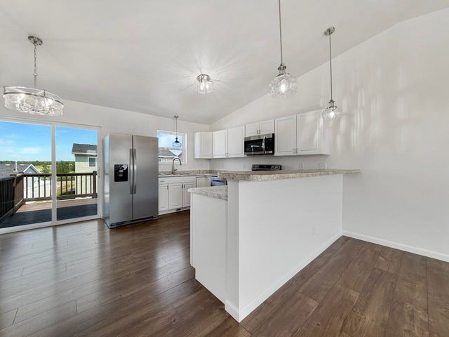 3420 20th Ave. NW, Minot, ND 58703