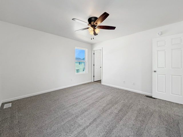 3420 20th Ave. NW, Minot, ND 58703