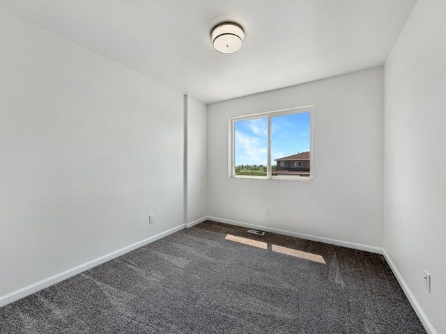 3420 20th Ave. NW, Minot, ND 58703