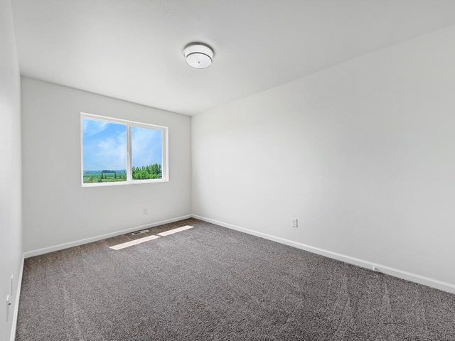 3420 20th Ave. NW, Minot, ND 58703