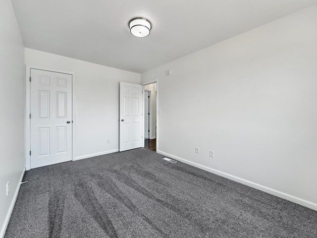 3420 20th Ave. NW, Minot, ND 58703