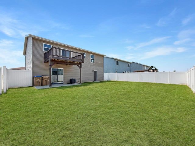 3420 20th Ave. NW, Minot, ND 58703