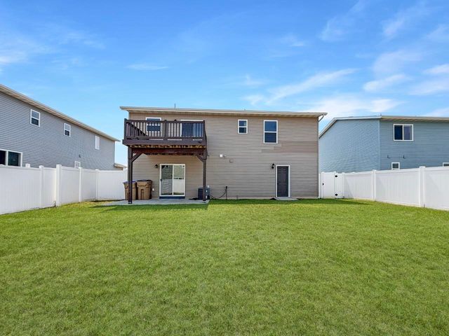 3420 20th Ave. NW, Minot, ND 58703