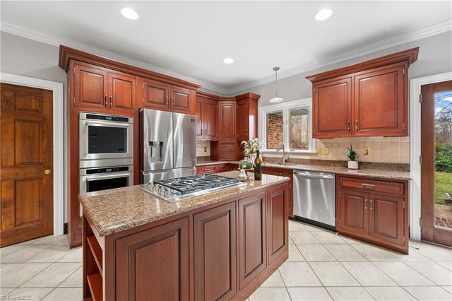 3559 Old Onslow Road, Greensboro, NC 27407