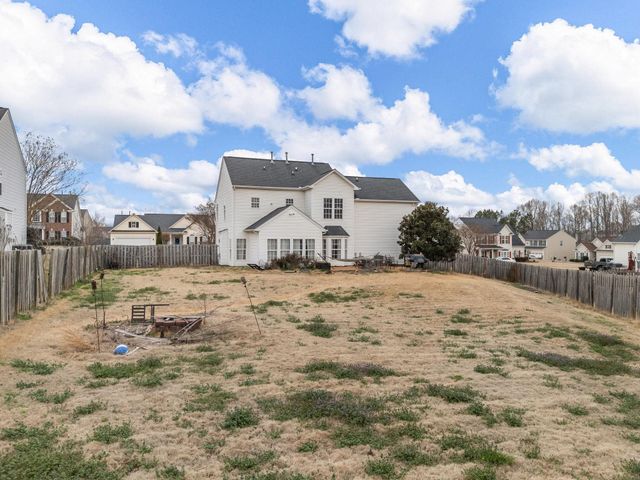 811 Yates Court, Boiling Springs, SC 29316