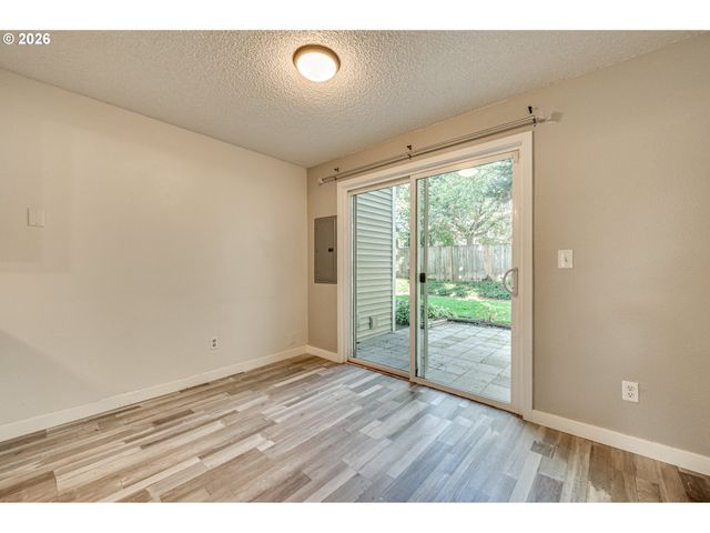 6916 Ne 43RD St B, Vancouver, WA 98661