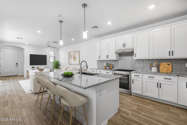 13489 N 158TH Avenue, Surprise, AZ 85379