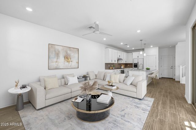 13489 N 158TH Avenue, Surprise, AZ 85379