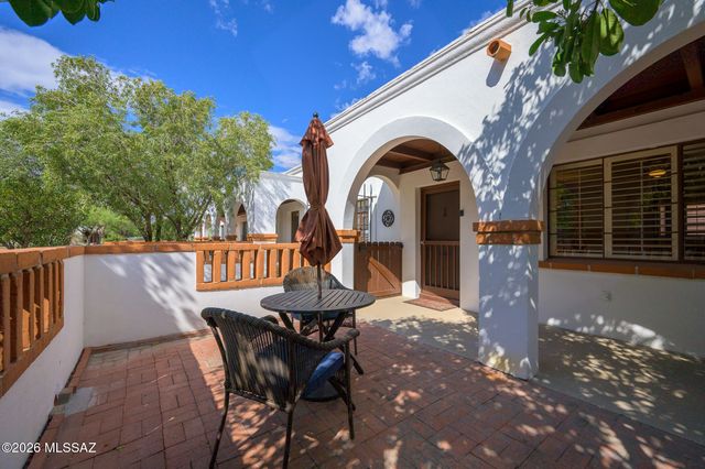 317 S Paseo Quinta Apt C, Green Valley, AZ 85614