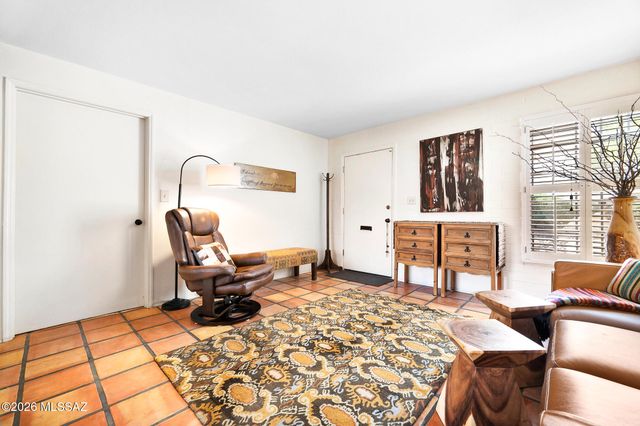 317 S Paseo Quinta Apt C, Green Valley, AZ 85614